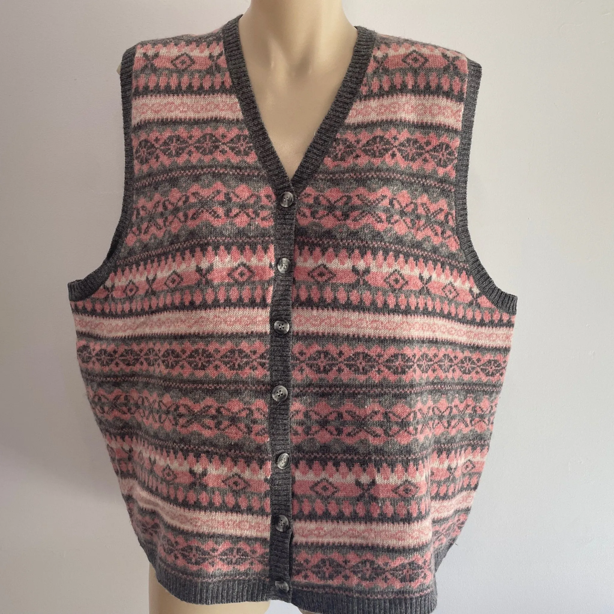 1980's Women's Pendleton Knit Cardigan Vest Grey Pink Cream Sz XXL - OOAK