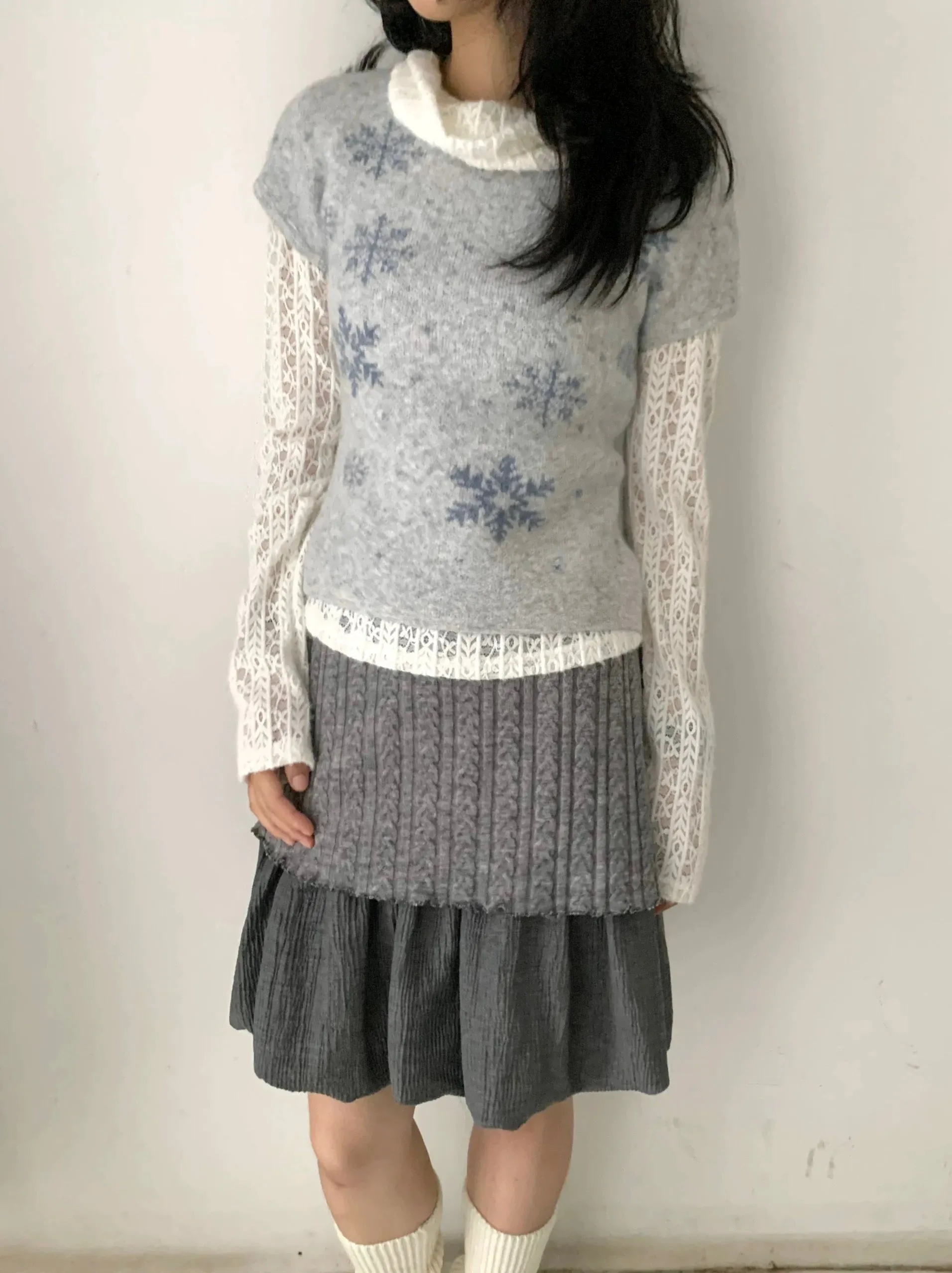 Sic Astra Snow Doll Coquette Knitting Vest Sweater