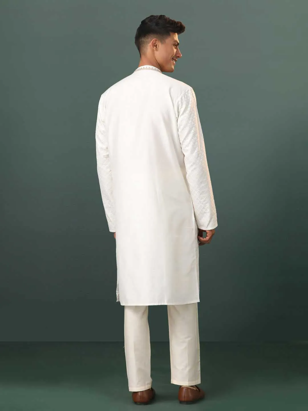 Vastramay White Embroidered Kurta Pyjama Set